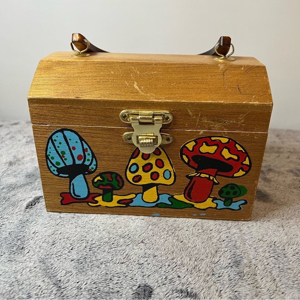 Vintage Gary Gail of Dallas Hand Painted Groovy Mushroom Wooden Box Purse